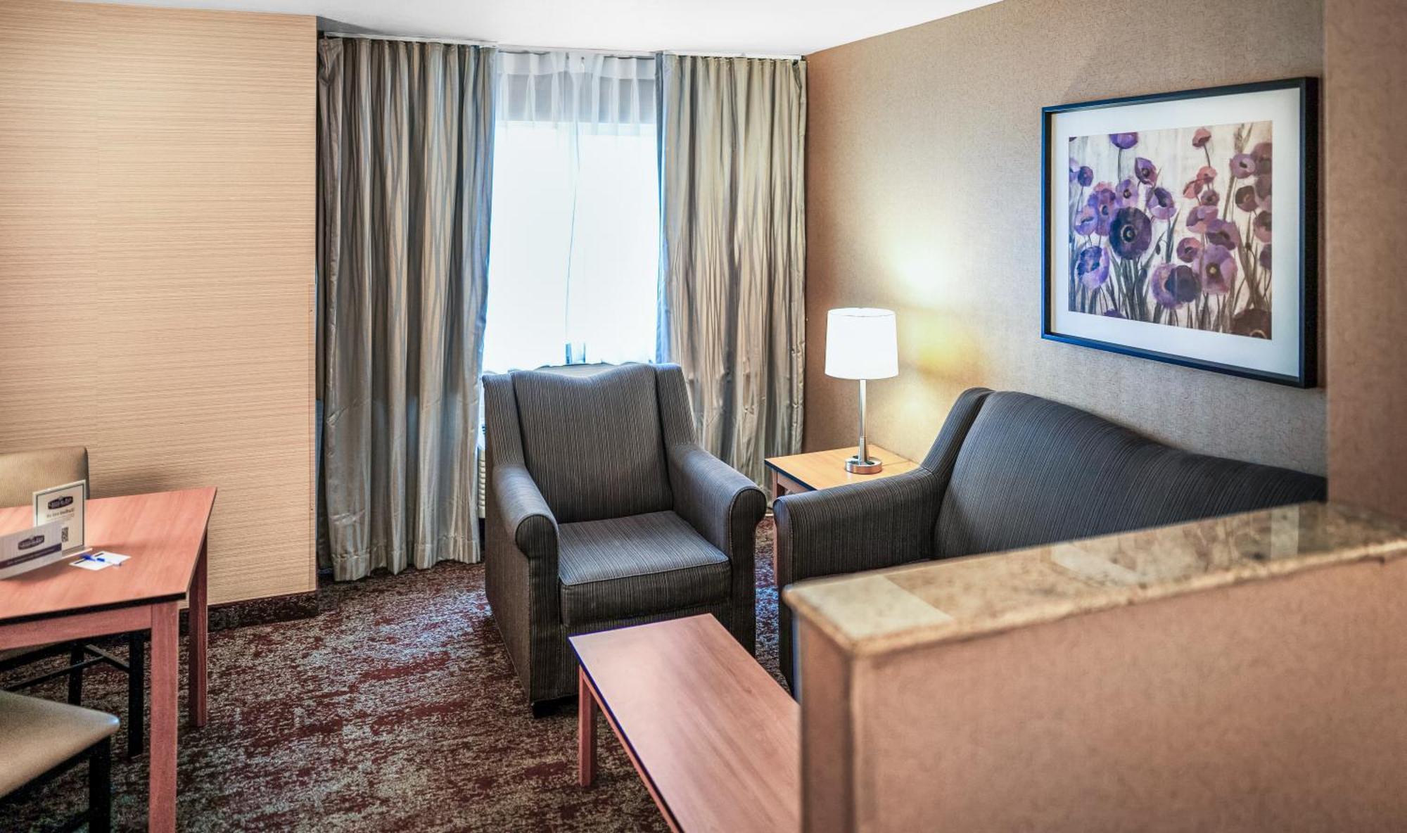Crystal Inn Hotel & Suites - Midvalley Murray Dış mekan fotoğraf